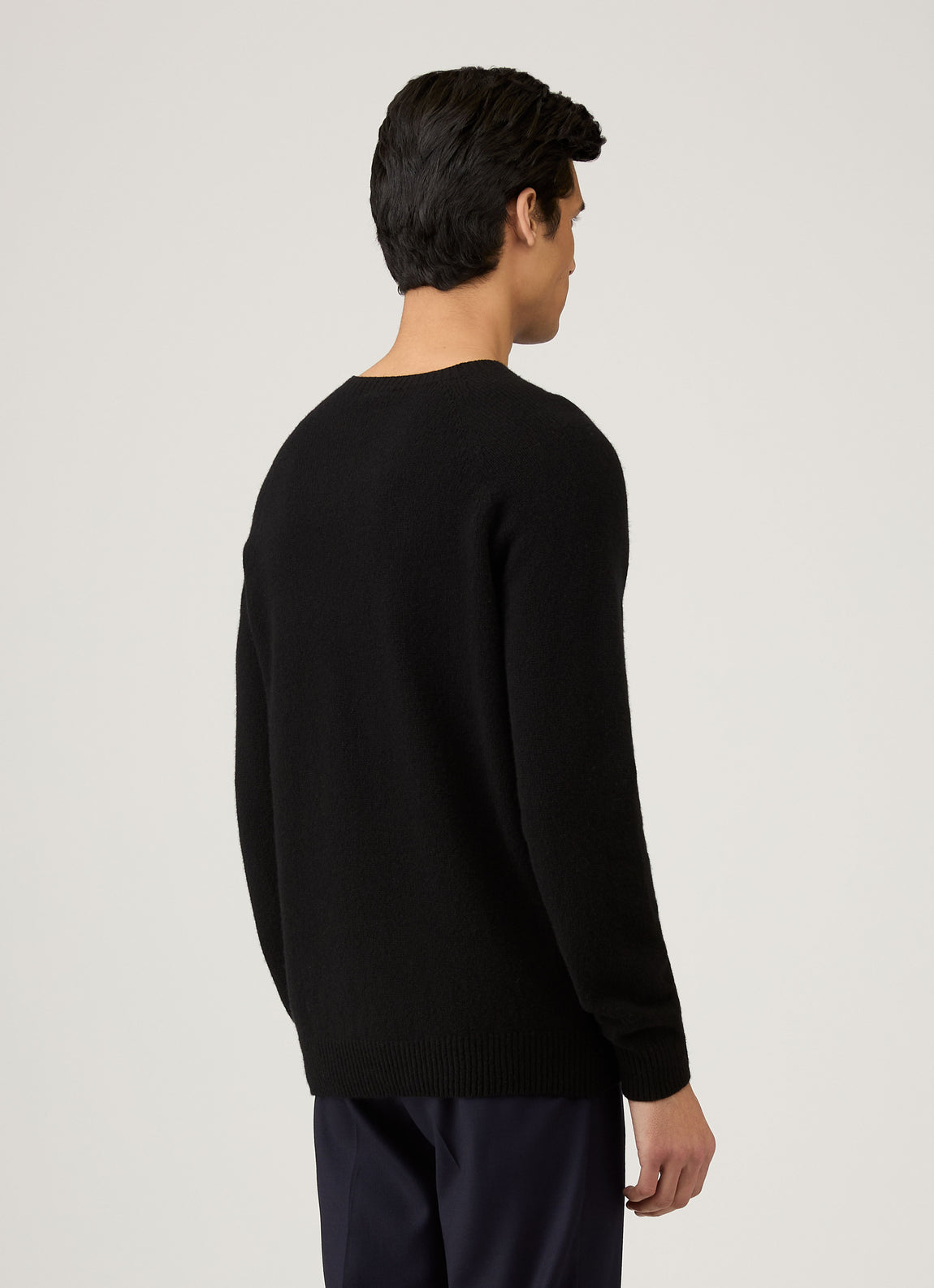 Men's Lambswool Crew Neck Jumper in Black