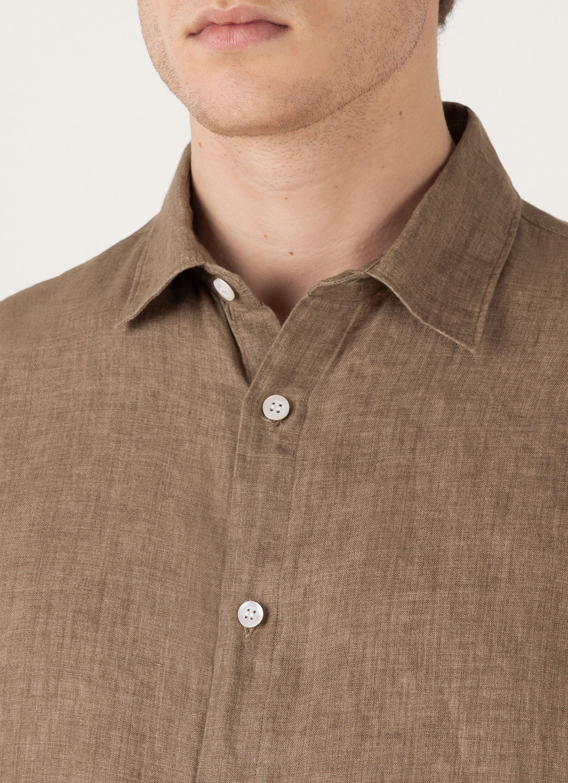 Men's Linen Shirt in Dune