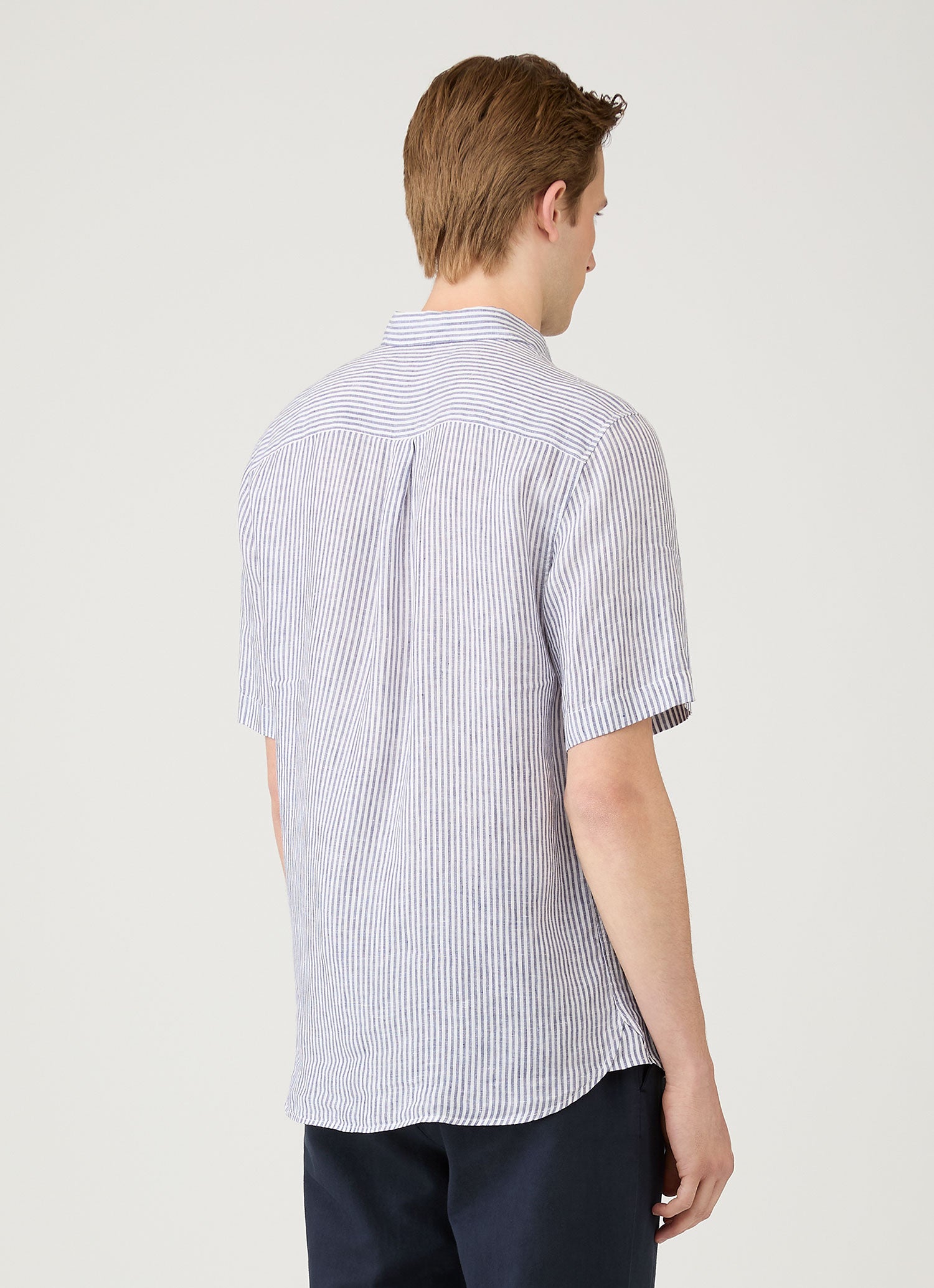 Men's Short Sleeve Linen Shirt in Navy/White