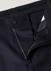 Men's Lightweight Travel Wool Trouser in Navy