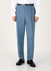 Men's Pleated Linen Trouser in Soft Denim Melange