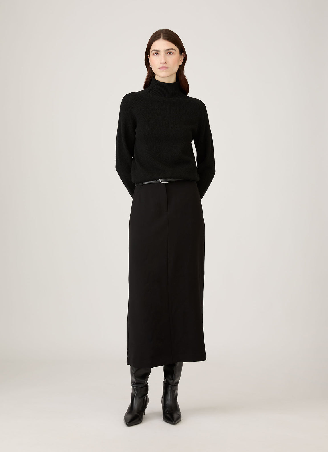 Women's Lambswool Funnel Neck Jumper in Black