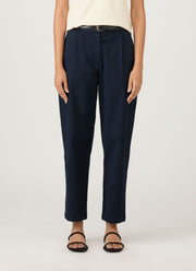 Women's Pleated Chino in Midnight Navy
