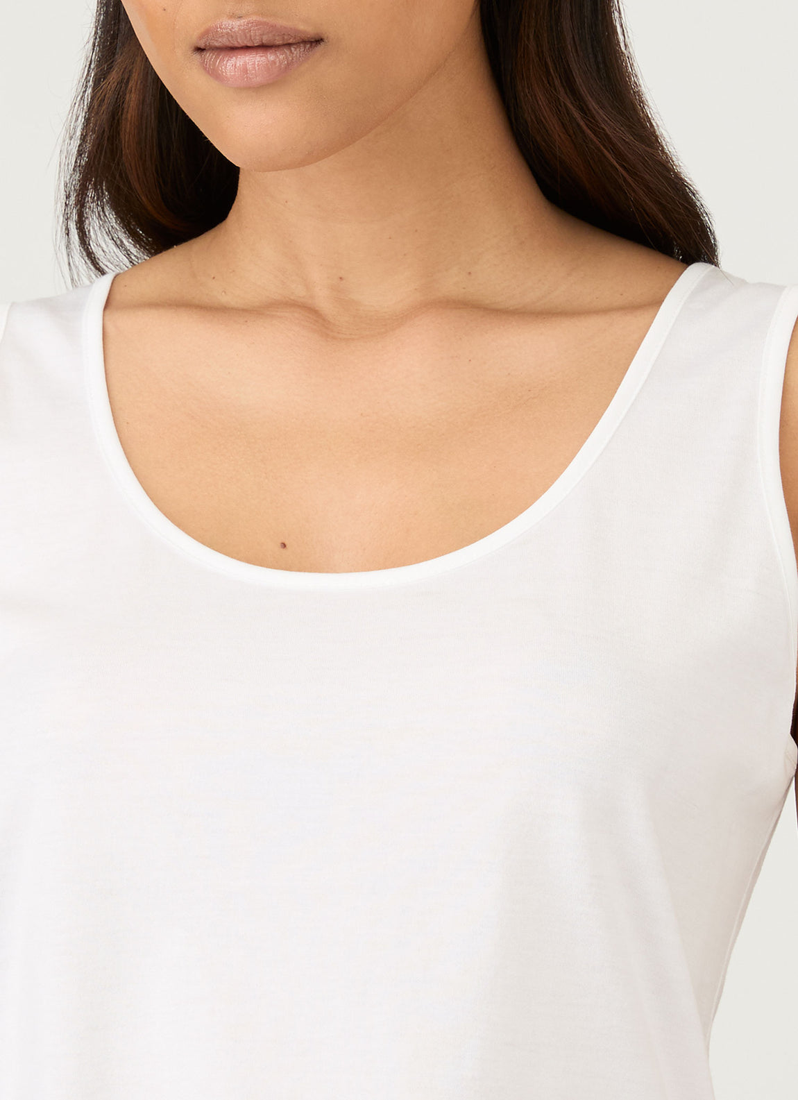 Women's Classic Vest in White