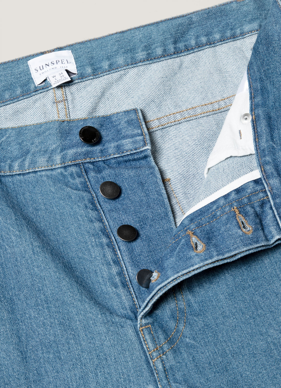 Men's Regular Fit Jeans in Mid Wash Denim