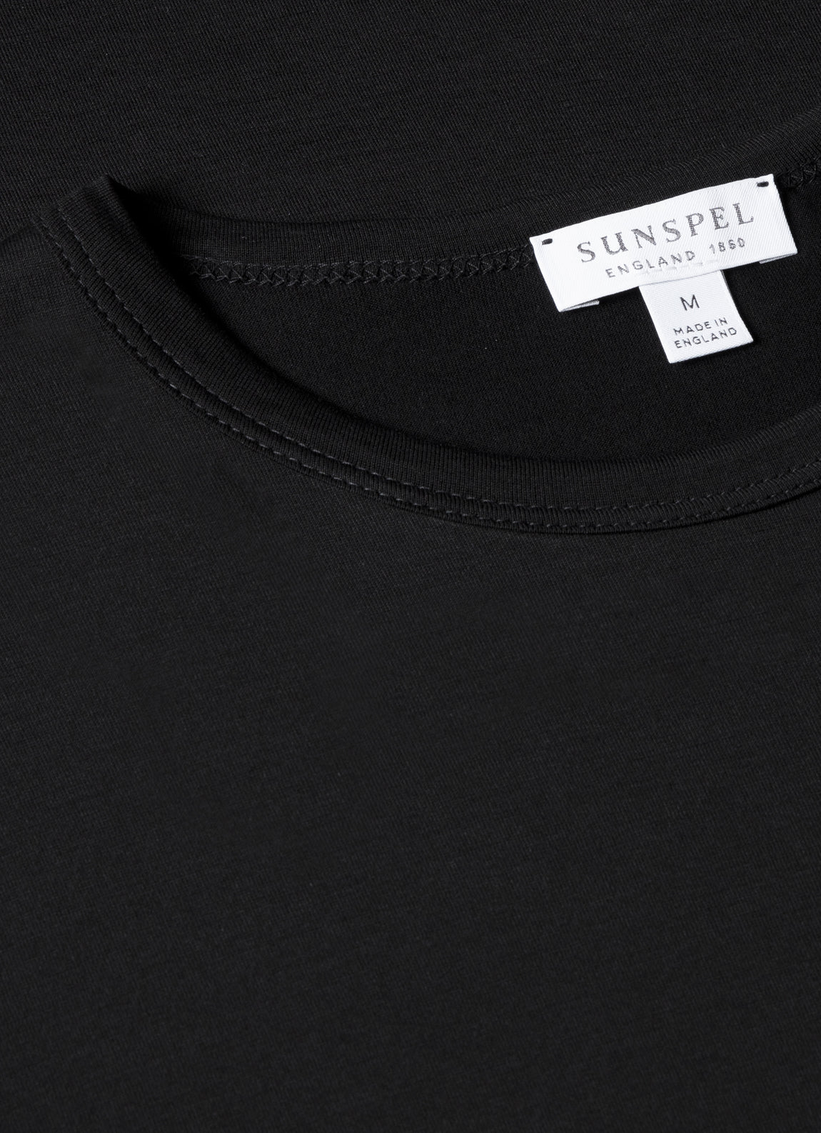 Men's Classic T-shirt in Black