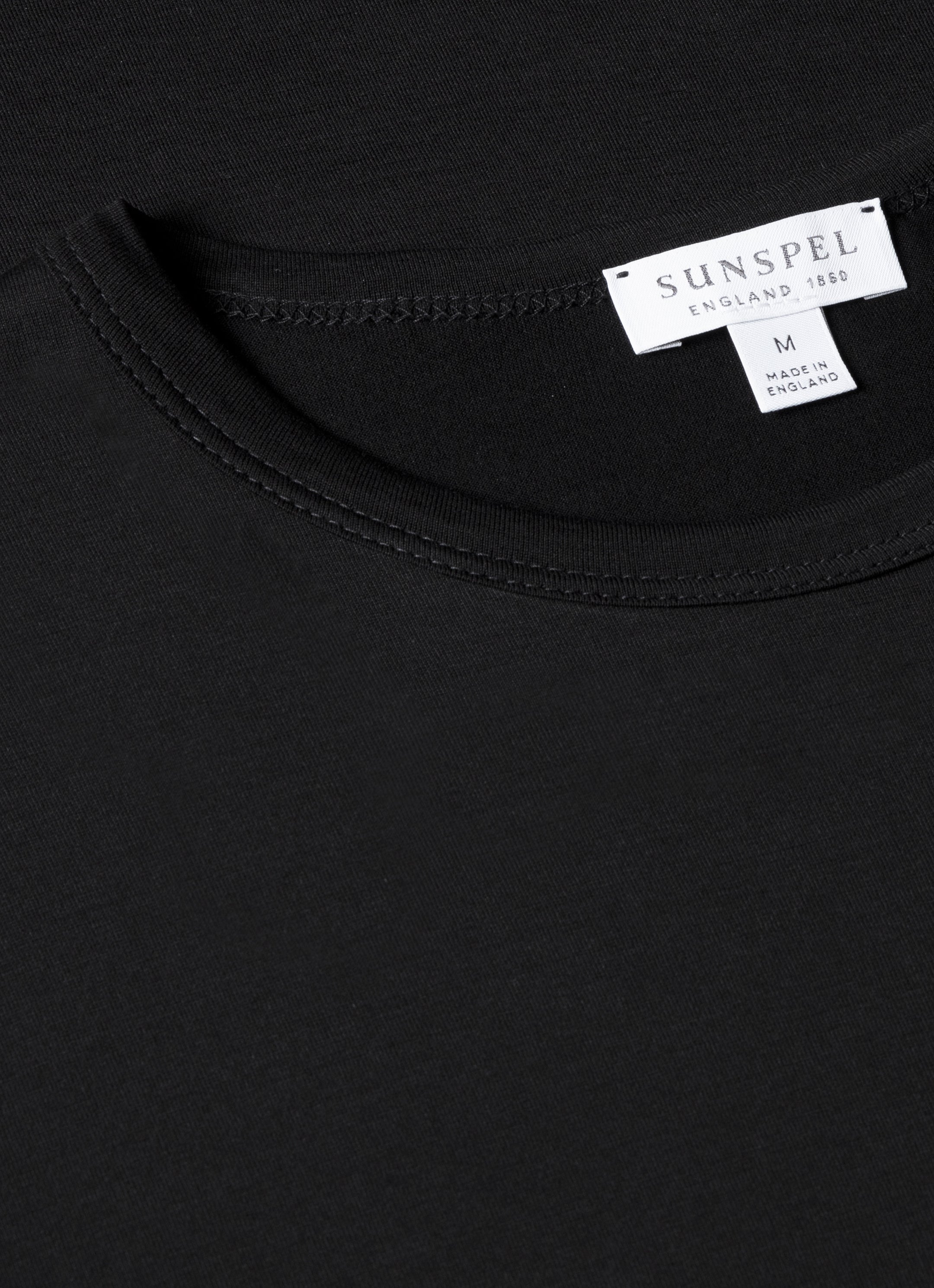 Men's Classic T-shirt in Black
