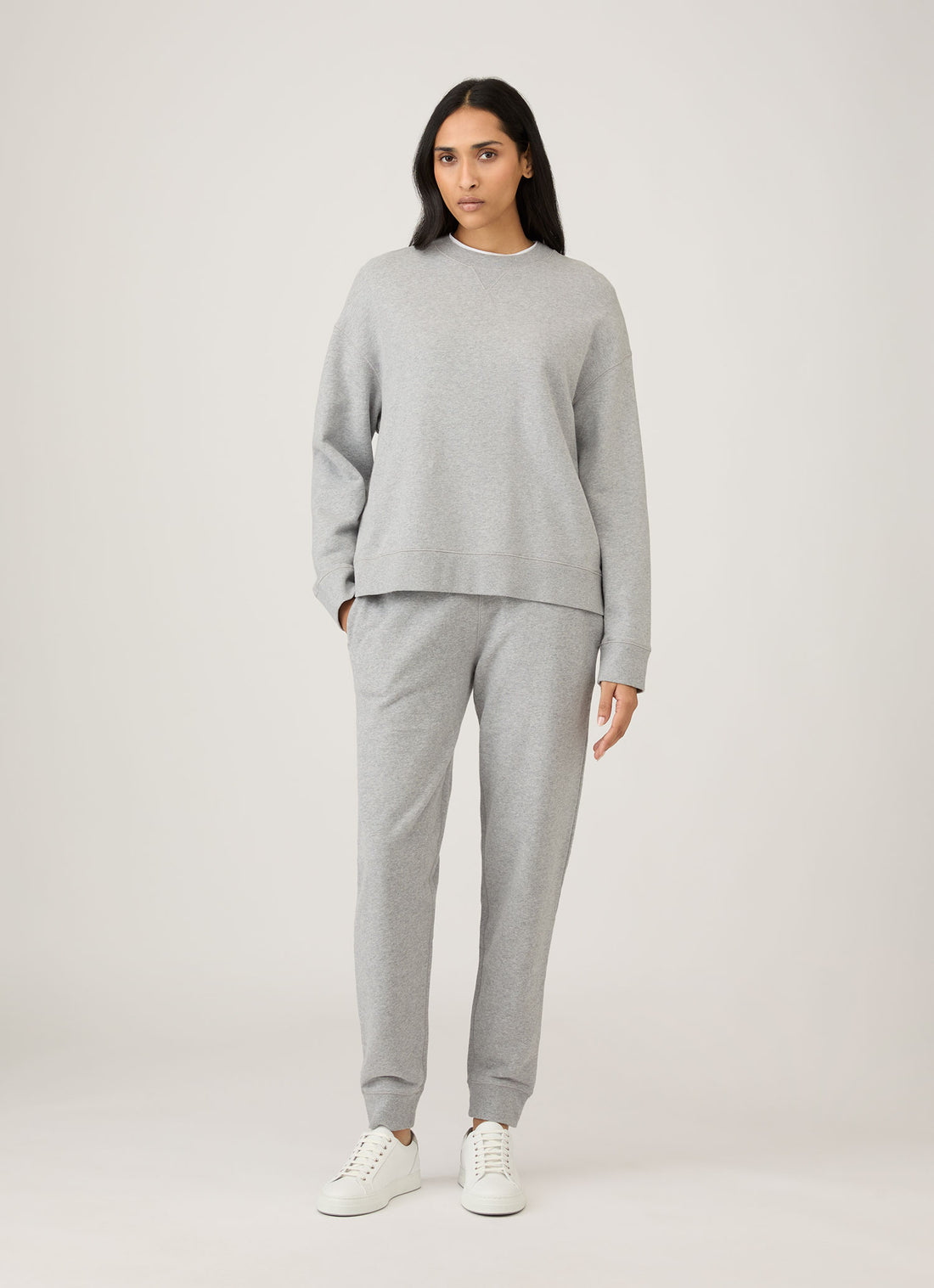 Women's Relaxed Sweatpants in Grey Melange